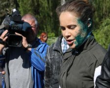 Оппоблок панікує: Королівська втратила зір, частково