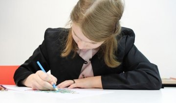 Міносвіти взялося за українізацію старшокласників