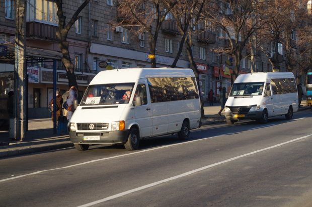 Пол зарплаты на проезд: маршрутчики отберут у киевлян последнее