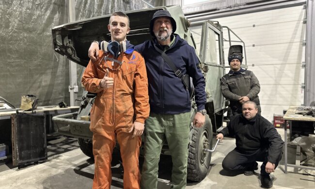 Дмитро Снєгирьов розповів, яку допомогу харківські волонтери передали бійцям ЗСУ на сході України