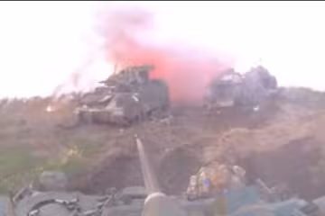 Кадры с поля боя, война в Украине, скриншот из видео