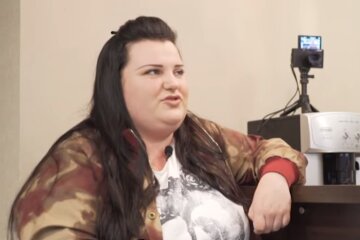 Alyona Alyona, скрін з відео