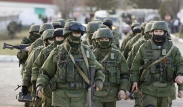 Крим "віджимали" 70 тисяч російських військових - розвідка