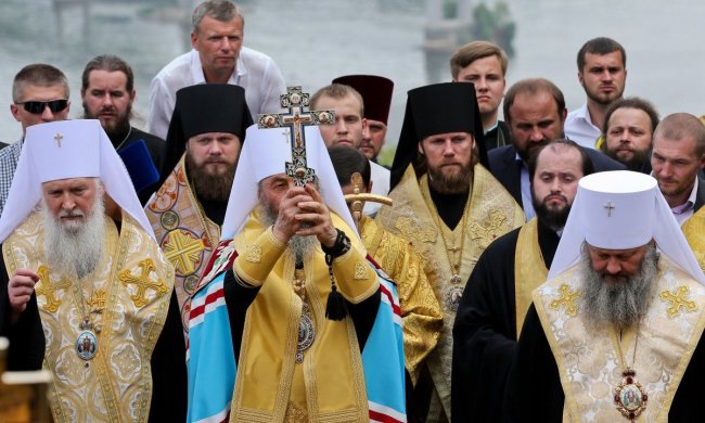 Почему в Украине не любят Московский патриархат: все ответы в одном фото