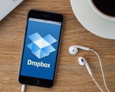 Facebook Messenger пересилатиме файли з Dropbox 