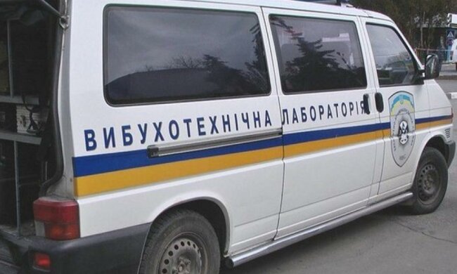 У будівлі ЦВК шість годин шукали вибухівку 