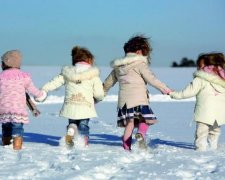 Російські чиновники викрали у матері сімох дітей