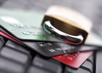 Блокирование счетов / фото: Freepik