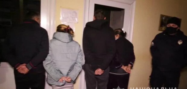 На Киевщине отморозок жестоко поиздевался на матерью-одиночкой: "Заставил продать квартиру и задушил"