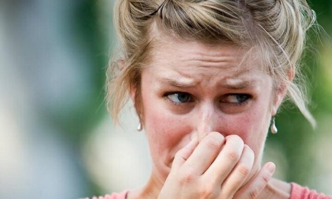 Названо продукти, які перетворять вас на смердючку: краще утриматися