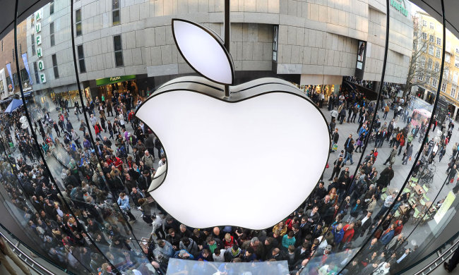 По стопам Facebook: Apple вляпалась в скандал с прослушкой, ошибка дорого обойдется