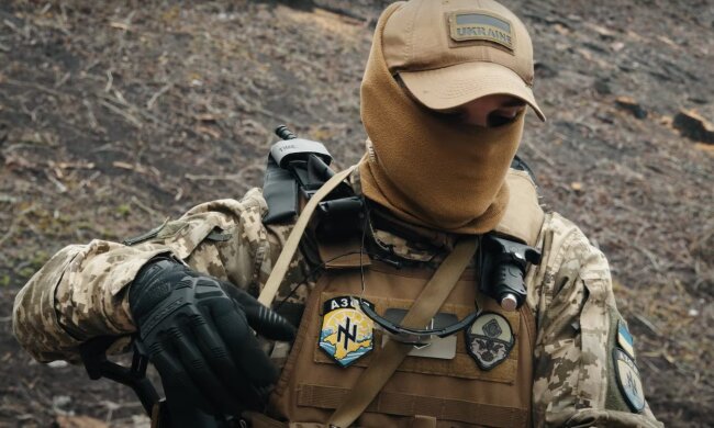 Боец полка "Азов". Фото: скрин youtube