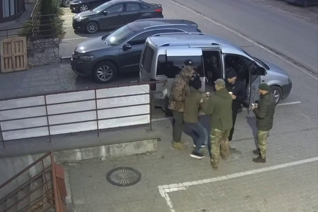 Ухилянтів шукати стане легше: ТЦК почали важливу співпрацю