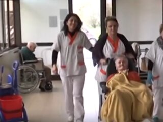 104-літня Ада Зануссо, скріншот з відео