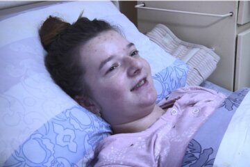 Закарпатка стала мамою чотирьох немовлят і розповіла про екстремальні пологи: "Найкращий подарунок до Різдва"