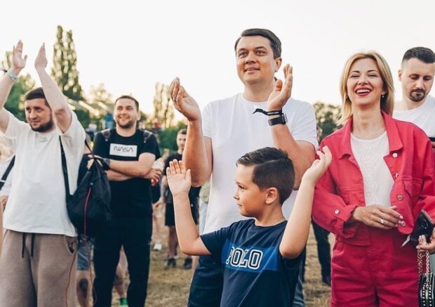 Дмитрий Разумков с семьей, instagram.com/dmytro.razumkov