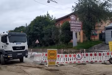 Садовий закатає в асфальт мільйон перед виборами