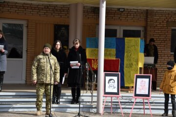 у Краматорську вшанували пам’ять загиблого добровольця, фото: штаб ООС