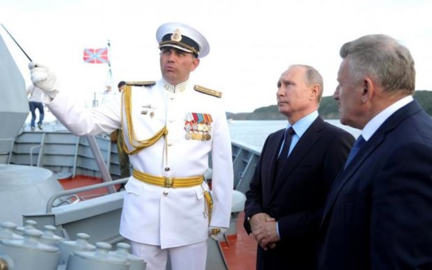 Кримським зрадникам наобіцяли подачку від Путіна