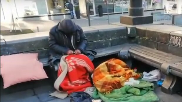 бездомний, скріншот з відео