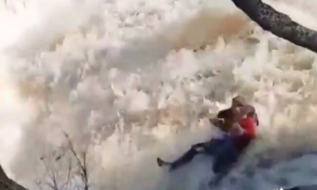 скриншот из видео
