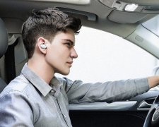 Mi Bluetooth Headset Mini: бездротова гарнітура з одним навушником