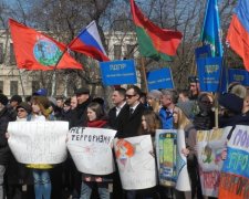 Партія Путіна зробила привабливу пропозицію школярам

