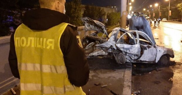 Харьков потрясло ночное ДТП с пожаром и погибшими, - "В обоих авто – копы за рулем"
