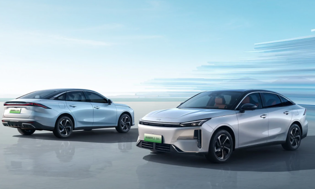 Geely Galaxy L6 EM-i, фото: Geely