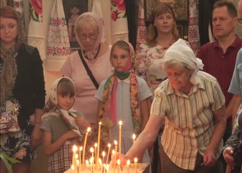 Церква, молитва, фото: Знай.ua