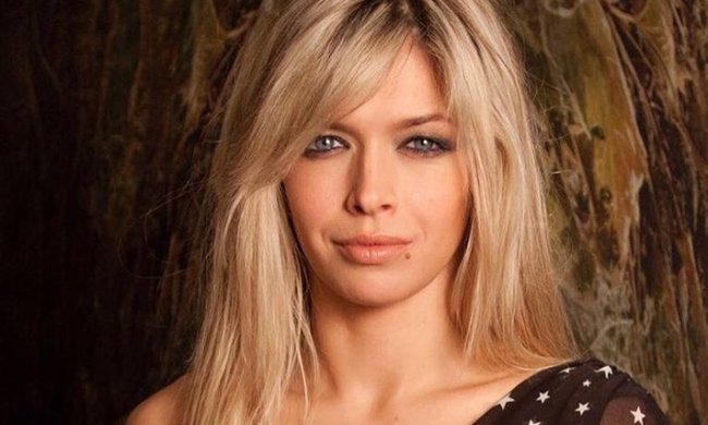 Брежневу  в парке застукали с мужчиной постарше Меладзе: фото