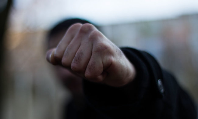 "Я защищал свое имущество": украинский нардеп жестко избил мальчика