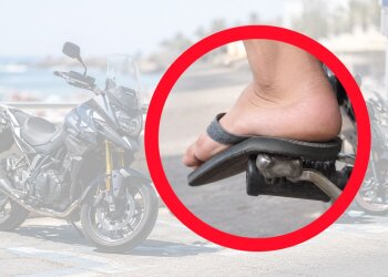 Штраф 200 евро за шлепанцы на мотоцикле в Испании