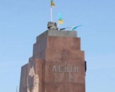 Туфлі харківського Леніна демонтують за 1,7 млн гривень