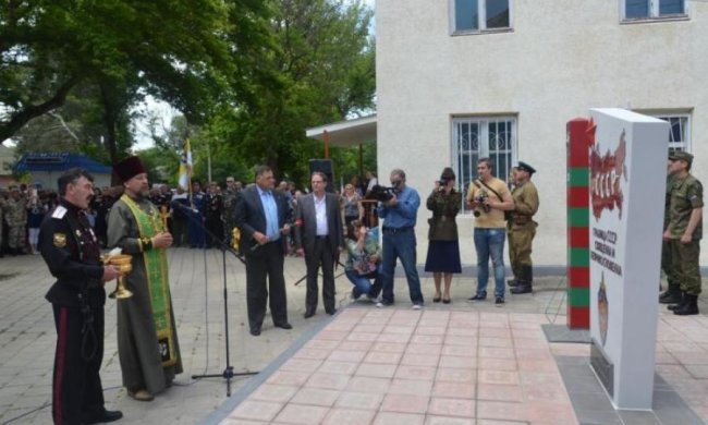 Немецкие партизаны: неудачный памятник в Крыму порвал сеть