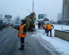 Киевские коммунальщики нашли новый способ борьбы с должниками