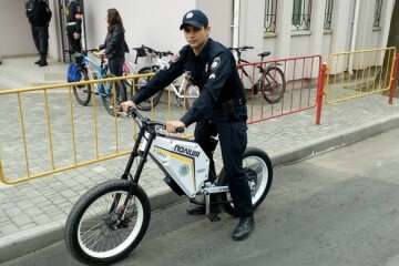 Детская мечта - это так просто: франковские копы показали честь погон всей Украине, - трогательное видео