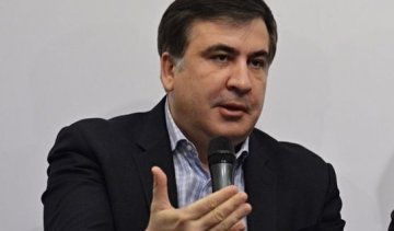 Саакашвілі "очистить" одеський пляж від міністерської дачі