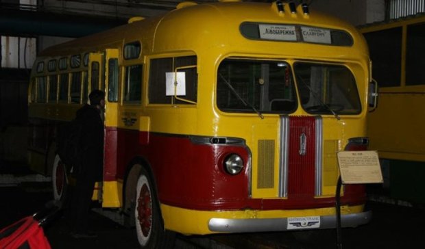 У столиці відкрили музей автобусів-"динозаврів" (фото)