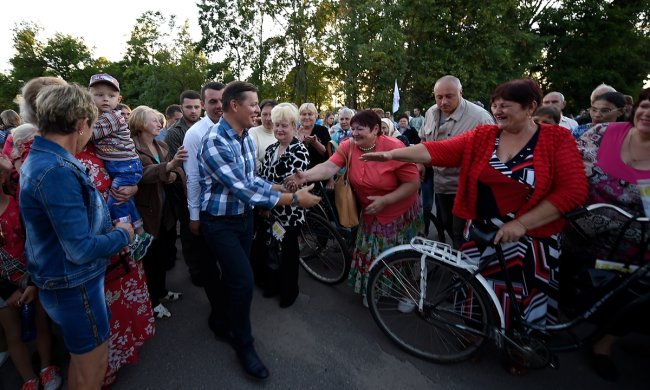 Ляшко вирішив жалюгідно скопіювати Кличка і викликав шквал насмішок: "Клоун Ахметовський"