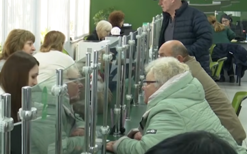 Пенсионеры. Фото: скрин youtube