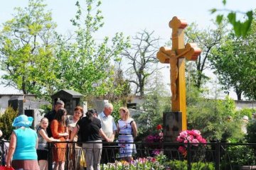 Гробки 18 апреля: чего категорически нельзя делать

