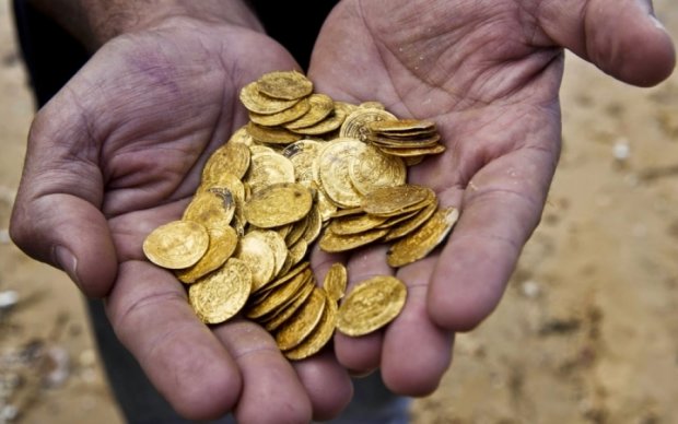 Археологи знайшли скарби на дні китайської річки