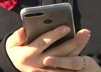 Телефонные мошенники, скриншот: YouTube