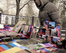 На різдвяному ярмарку в Донецьку продають портрети Путіна (фото, відео)
