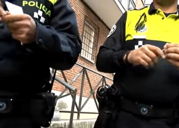 Испанская полиция, скриншот с видео