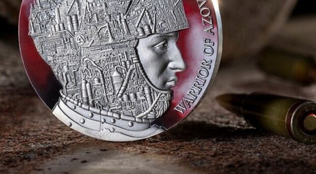 Монета "Воїн Азовсталі". Фото: Youtube