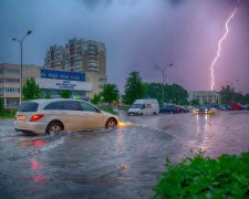 Погода перетворить Україну на пекло: які області приймуть на себе нищівний удар