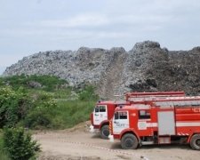 Біля Львова горить ще одне сміттєзвалище