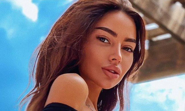 Алена Омович